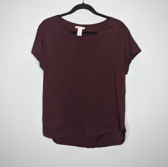 H&M Tops - 🌵3 for $20🌵H&M maroon tee shirt